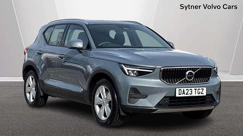Grey Used 2023 Volvo XC40 Core SUV | £28,000 (Fair price) - Image 1/4