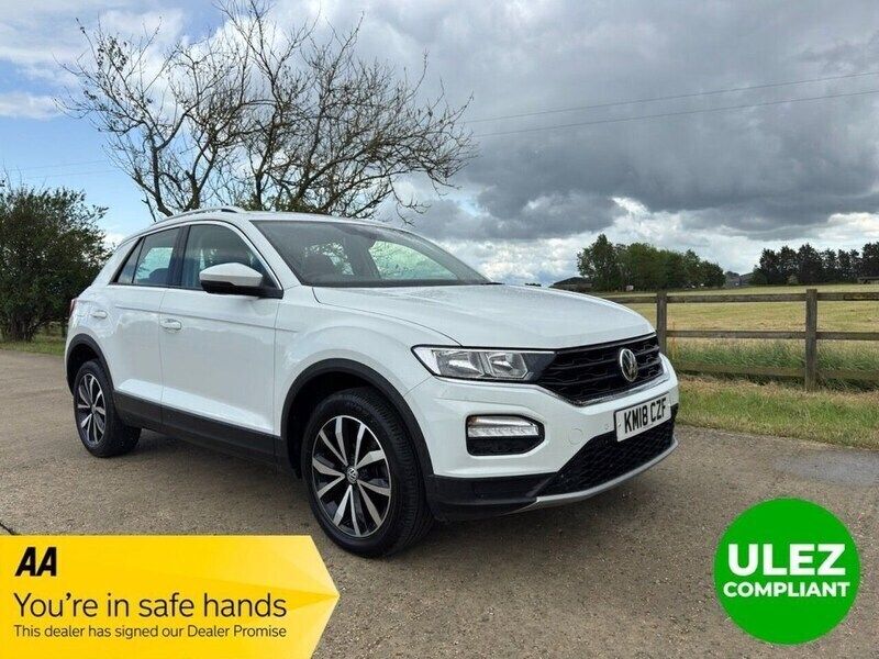 White Used 2018 VW T-Roc SE SUV | £10,495 (Fair price) - Image 1/4
