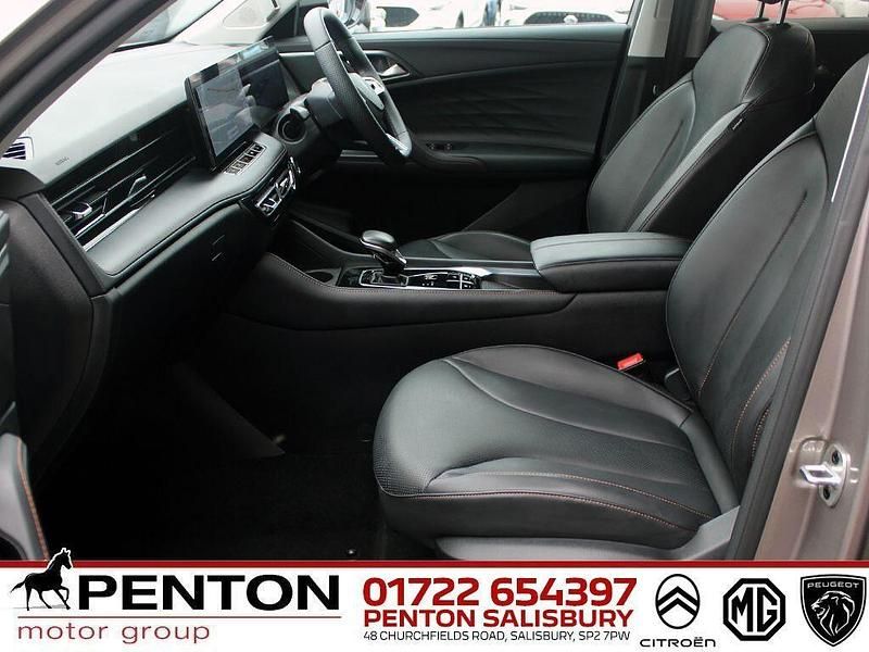 Used MG HS Trophy 169 HP (124 kW) 2025 Silver SUV