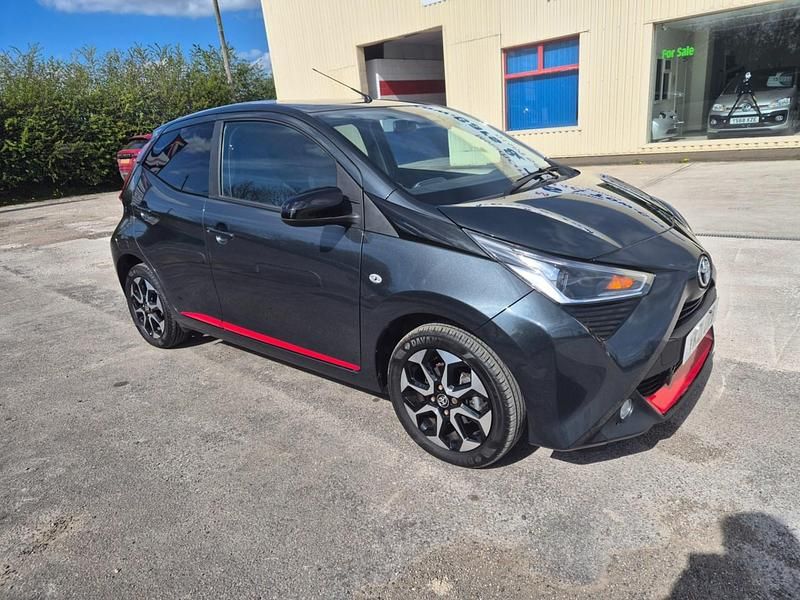 Used Toyota Aygo Trend 72 HP (52 kW) 2021 Grey Hatchback