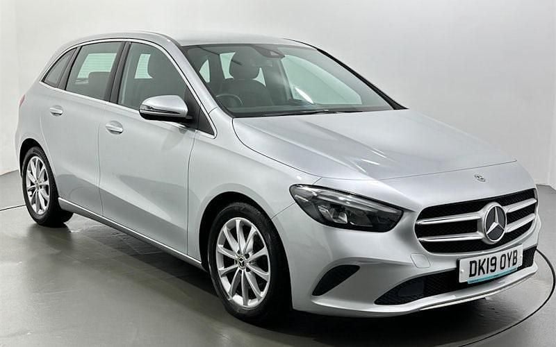 Used Mercedes B180 136 HP (100 kW) 2022 MPV