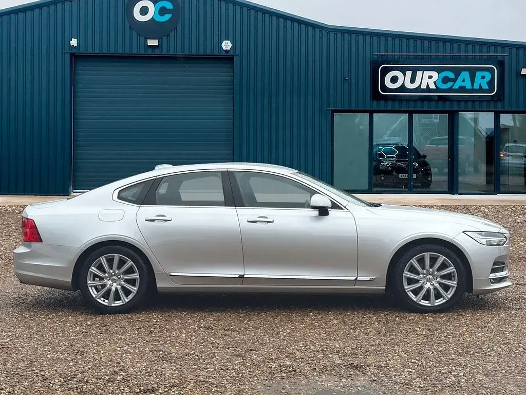 Used Volvo S90 Inscription 190 HP (139 kW) 2018 Silver Sedan