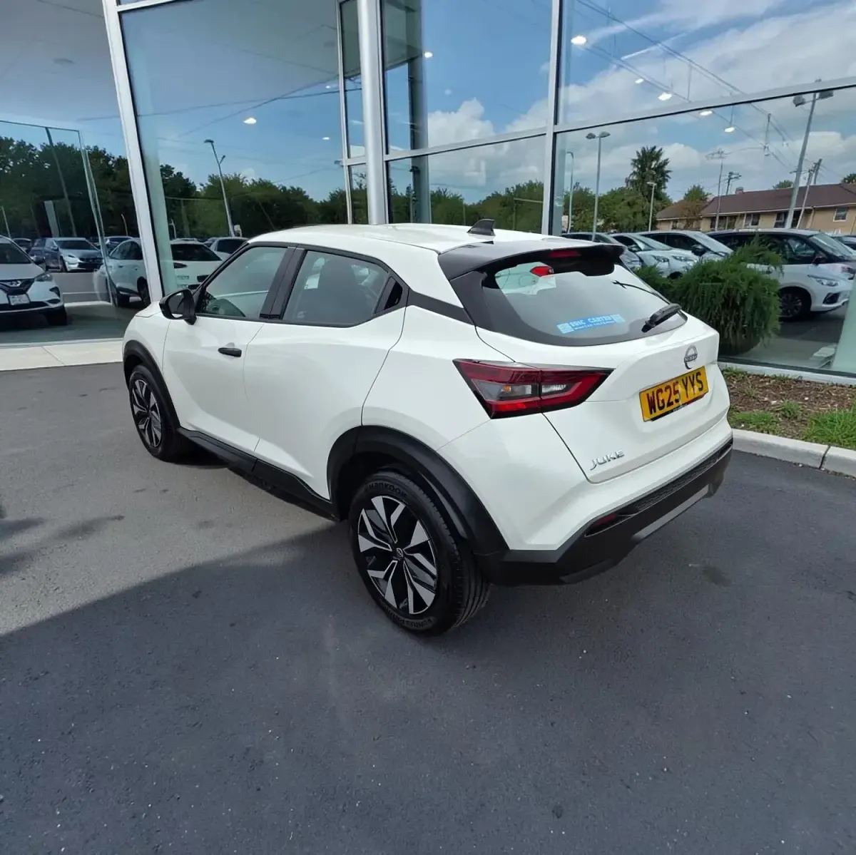 Used Nissan Juke Acenta Premium 114 HP (83 kW) 2025 White SUV