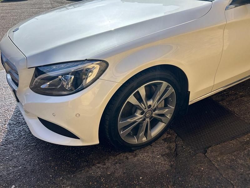 Used Mercedes C350e Premium 2016 White Estate