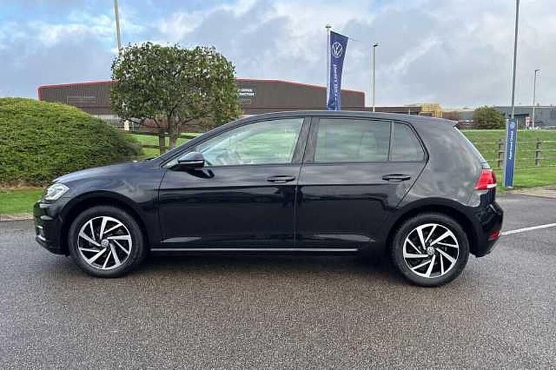 Used VW Golf VII Edition 150 HP (110 kW) 2020 Black Hatchback