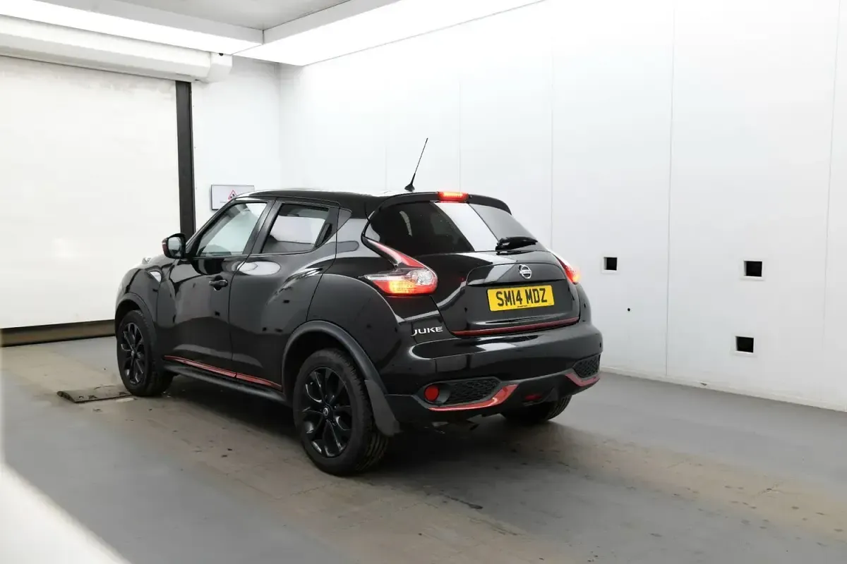 Used Nissan Juke Acenta Premium 117 HP (86 kW) 2014 Black SUV
