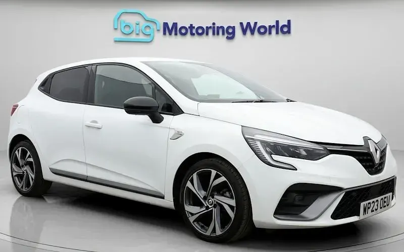 Used Renault Clio RS Line 90 HP (66 kW) 2023 Hatchback