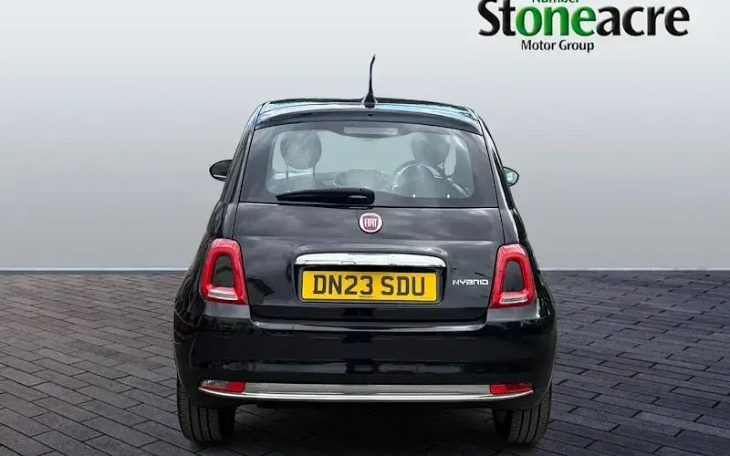 Used Fiat 500 69 HP (50 kW) 2024 Black Hatchback