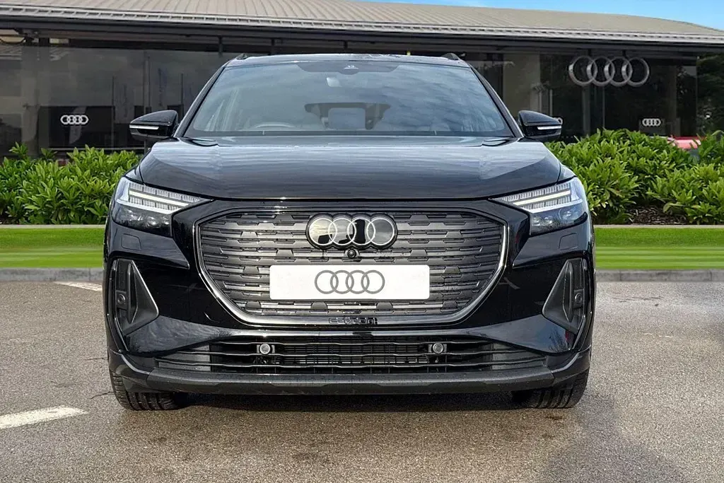 New Audi Q4 e-tron Black Edition 210 kW (286 HP) 2025 Black SUV