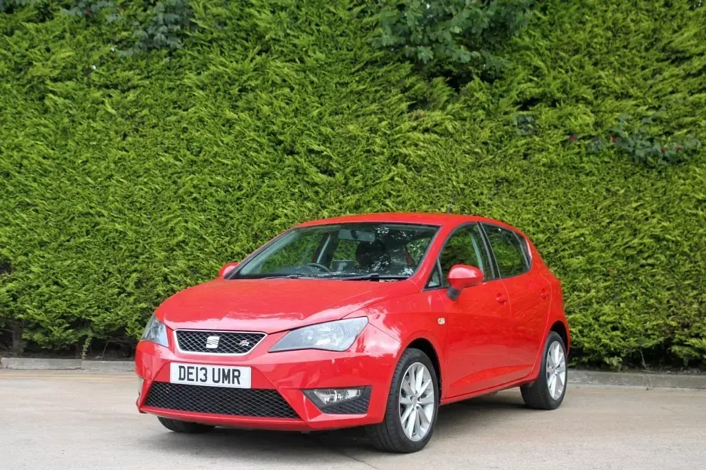 Second-hand Seat Ibiza FR 140 CP (102 kW) 2013 Roșu Hatchback