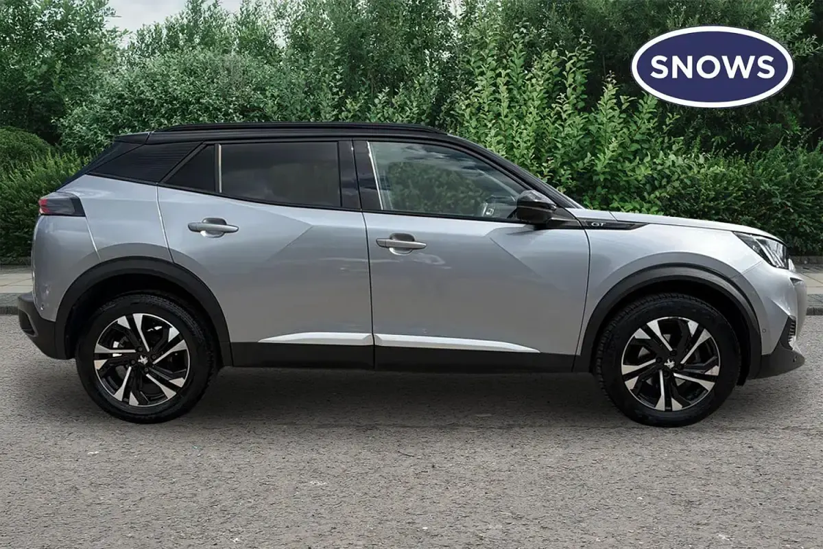 Used Peugeot 2008 GT 131 HP (96 kW) 2023 Cumulus grey SUV