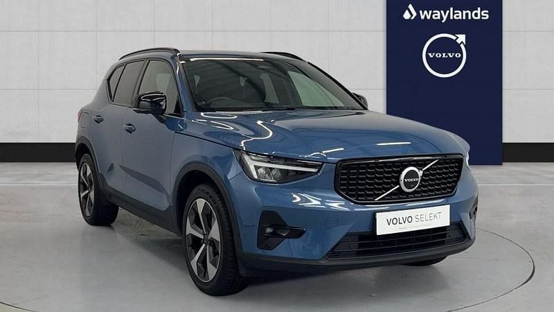 Blue Used 2023 Volvo XC40 Ultimate SUV | £30,400 (Good price) - Image 1/4