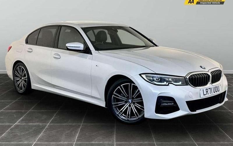White Used 2021 BMW 320 M Sport Sedan | £21,995 (Good price) - Image 1/2