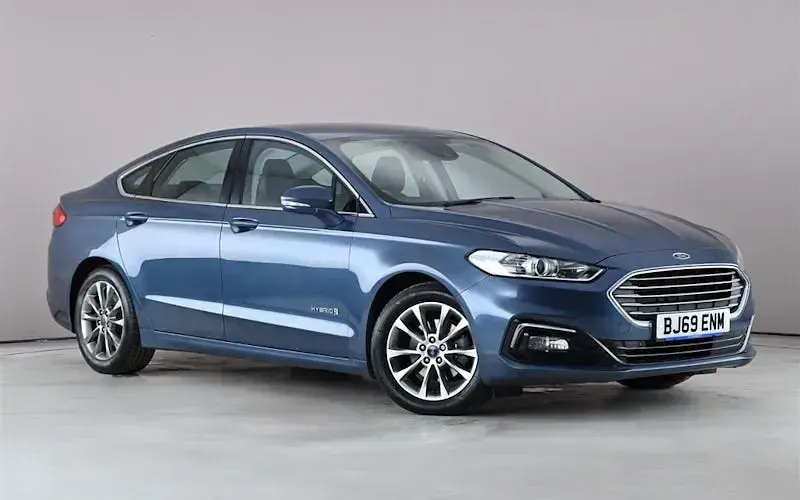 Used Ford Mondeo Titanium 188 HP (138 kW) 2021 Sedan