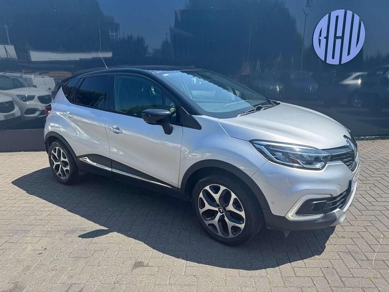 Silver and black Used 2018 Renault Captur GT-Line SUV | £7,700 (Good price) - Image 1/4