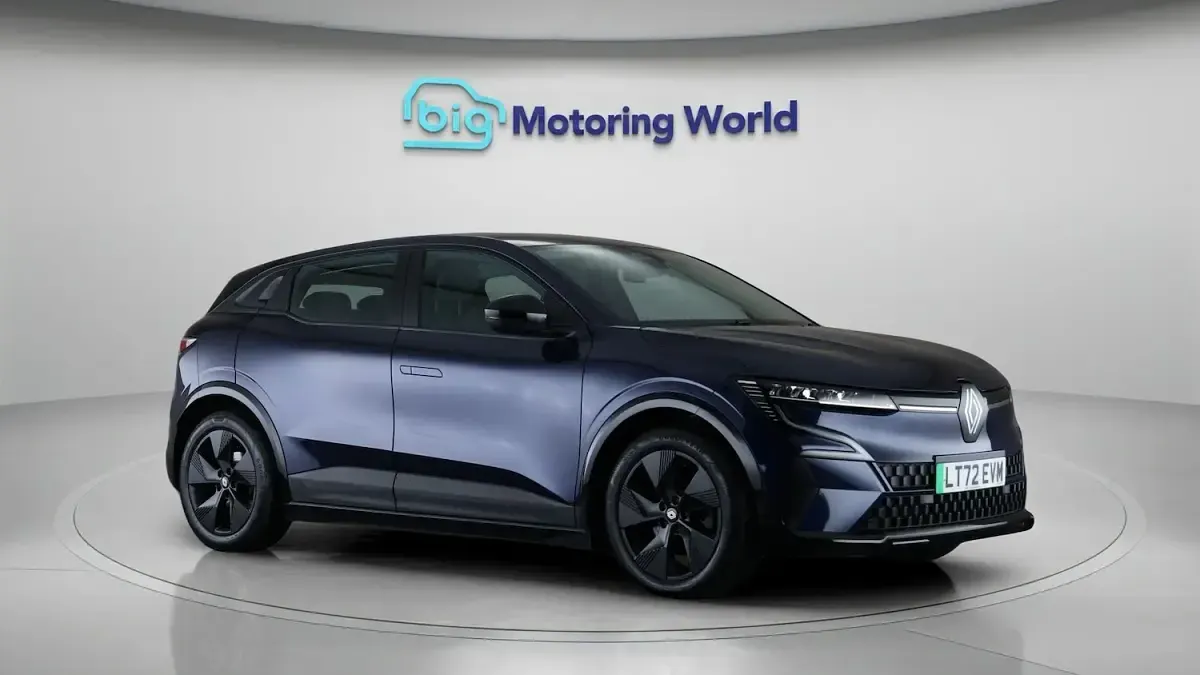 Used Renault Megane E-Tech Equilibre 161 kW (220 HP) 2022 Hatchback