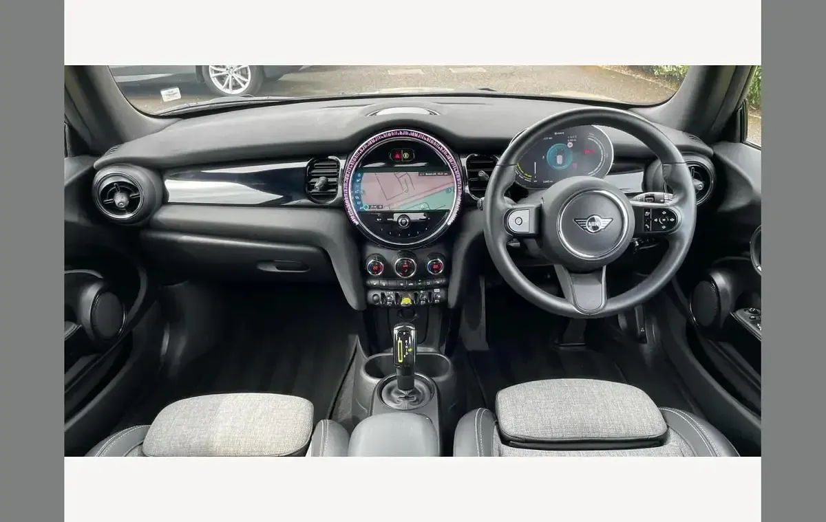 Usado Mini Cooper S Level 2 135 kW (184 HP) 2022 Cinzento Citadino