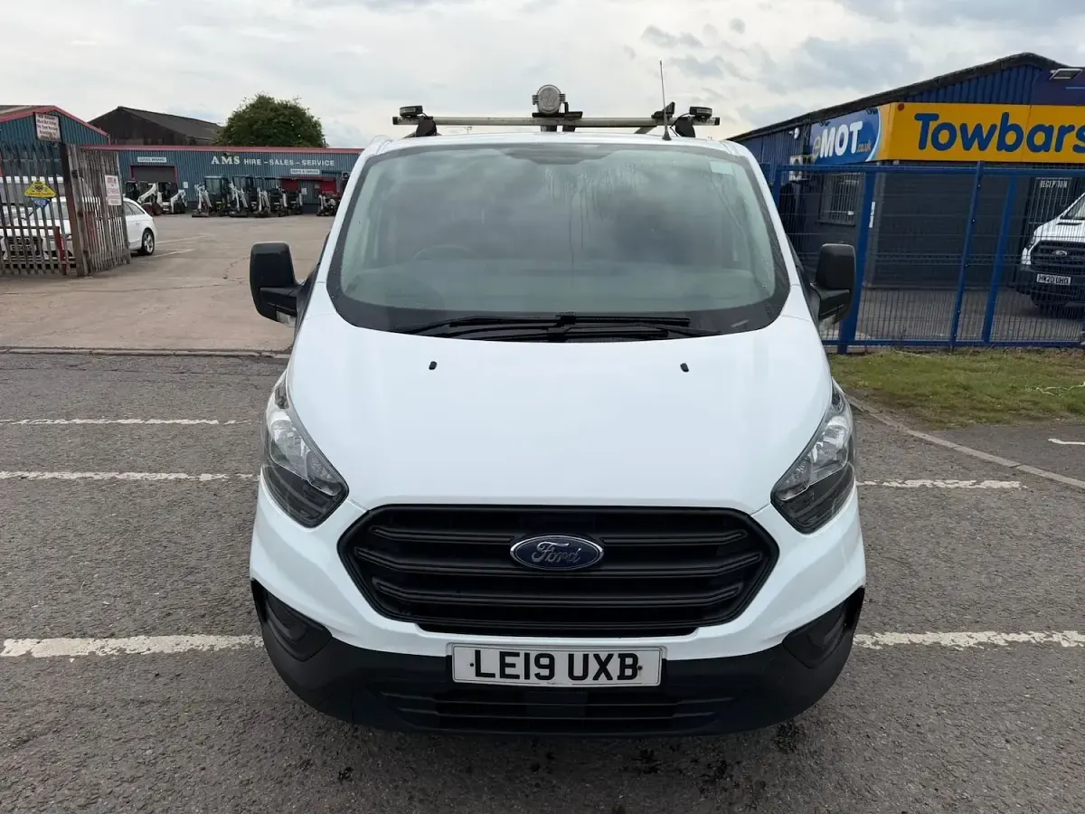 Used Ford Transit Custom 2019 White