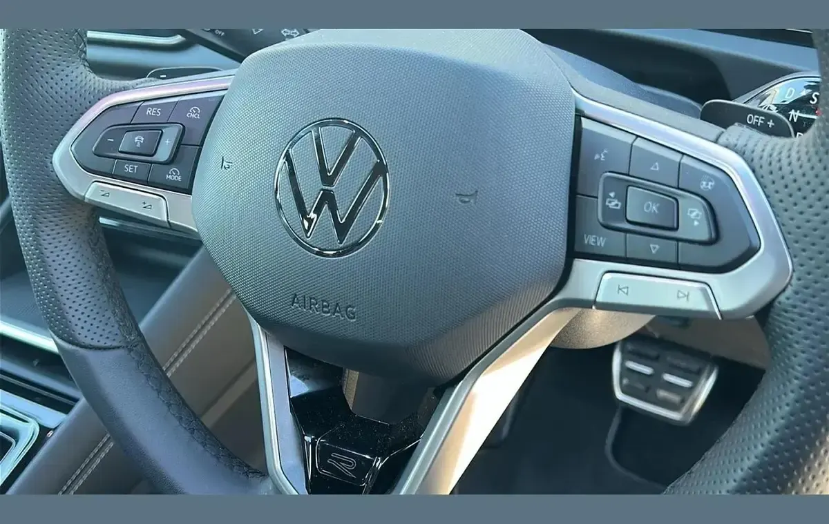 New VW Tiguan R-line 147 HP (108 kW) 2025 Grey SUV