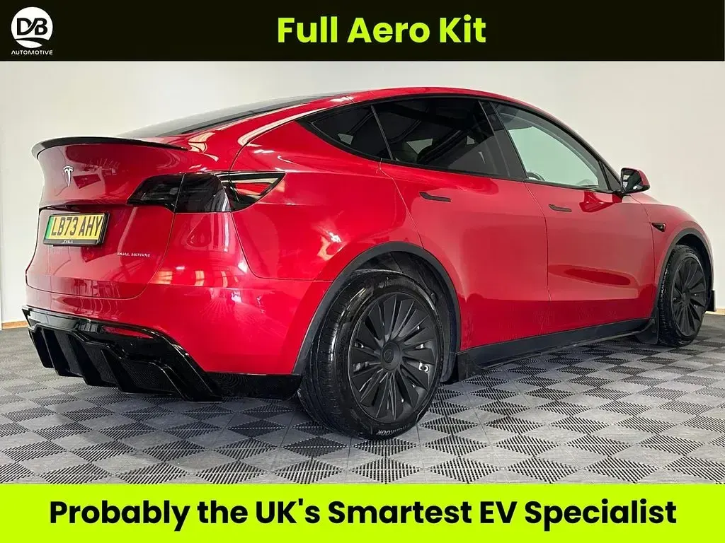 Used Tesla Model Y Long Range AWD 378 kW (514 HP) 2023 Red SUV