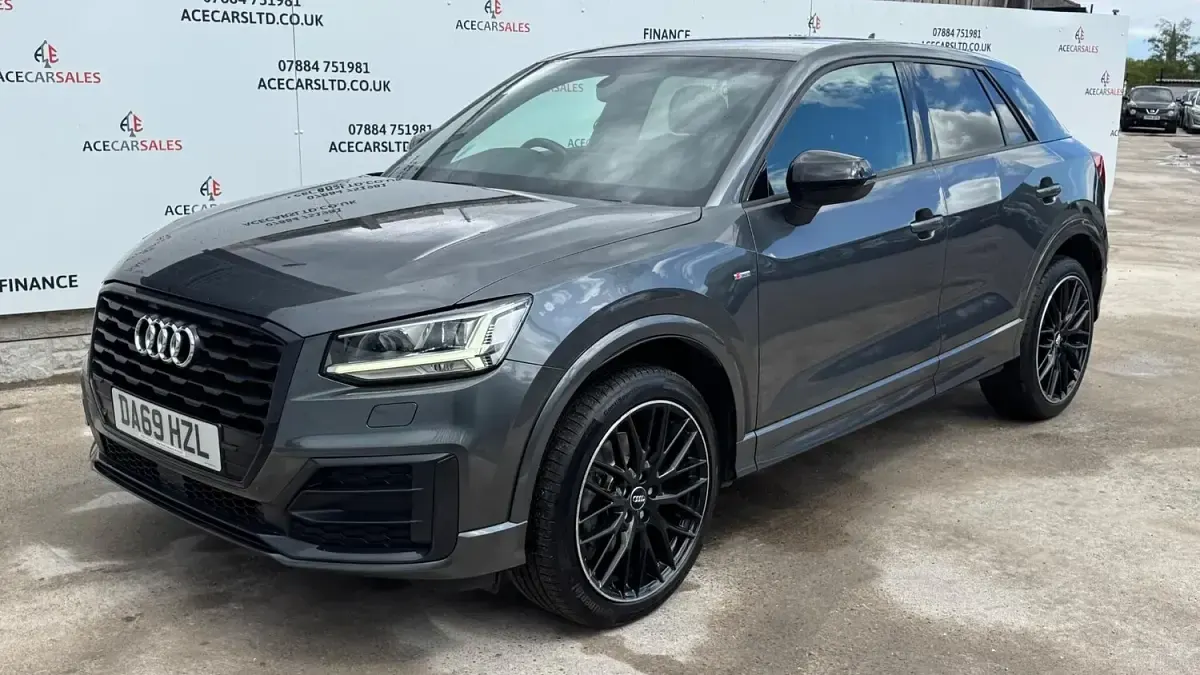 Used Audi Q2 Black Edition 150 HP (110 kW) 2019 Grey SUV