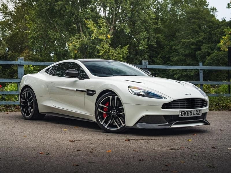 White Used 2015 Aston Martin Vanquish Coupe | £84,950 (Good price) - Image 1/4