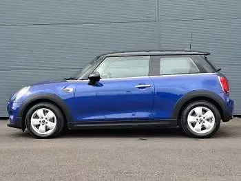 Used Mini Cooper 136 HP (100 kW) 2018 Blue Hatchback