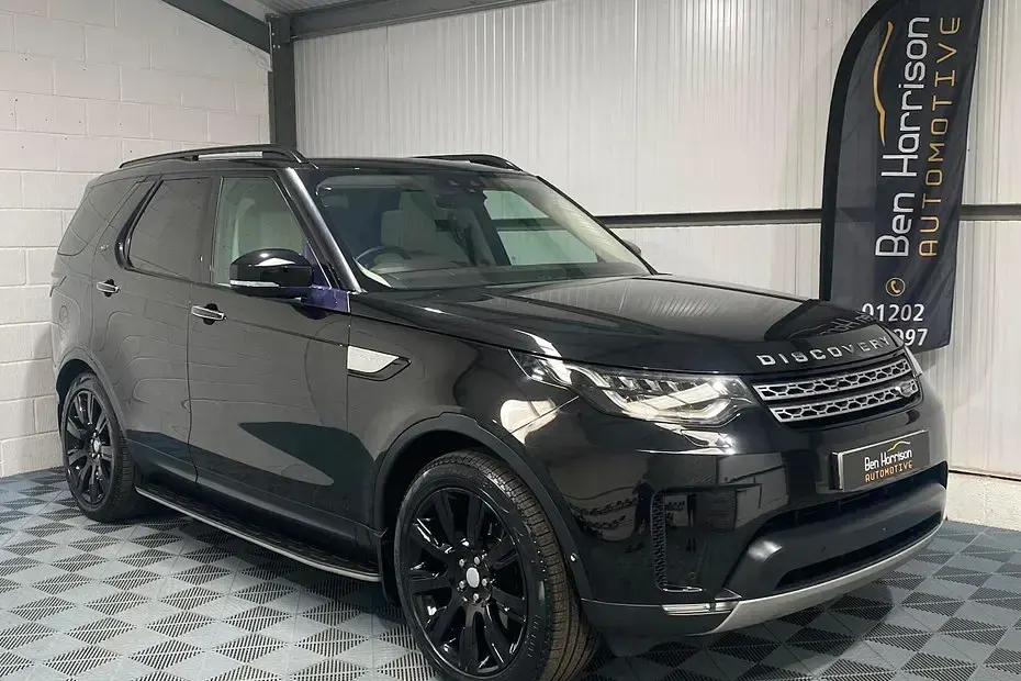 Used Land Rover Discovery HSE Luxury 254 HP (186 kW) 2017 Black SUV