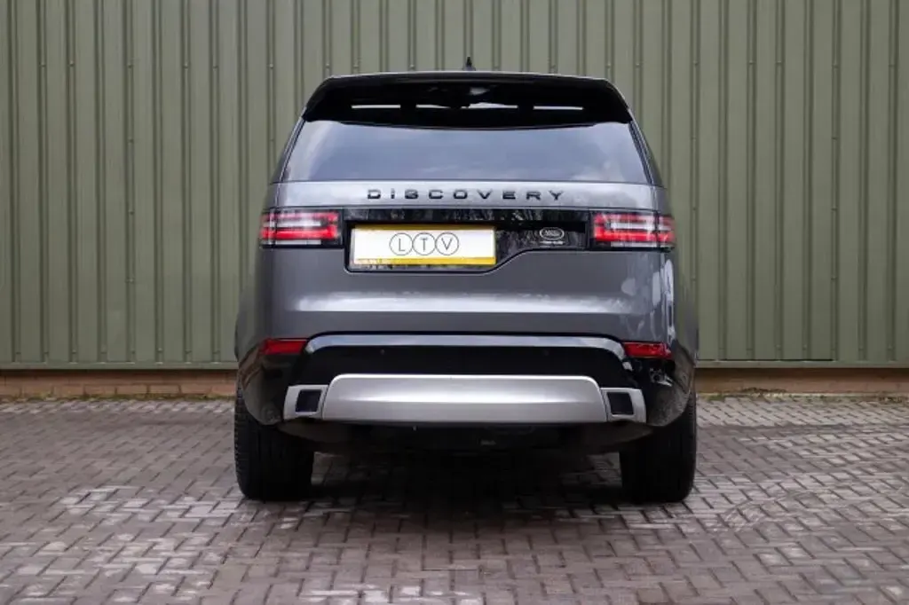 Used Land Rover Discovery HSE Luxury 2018 Grey SUV