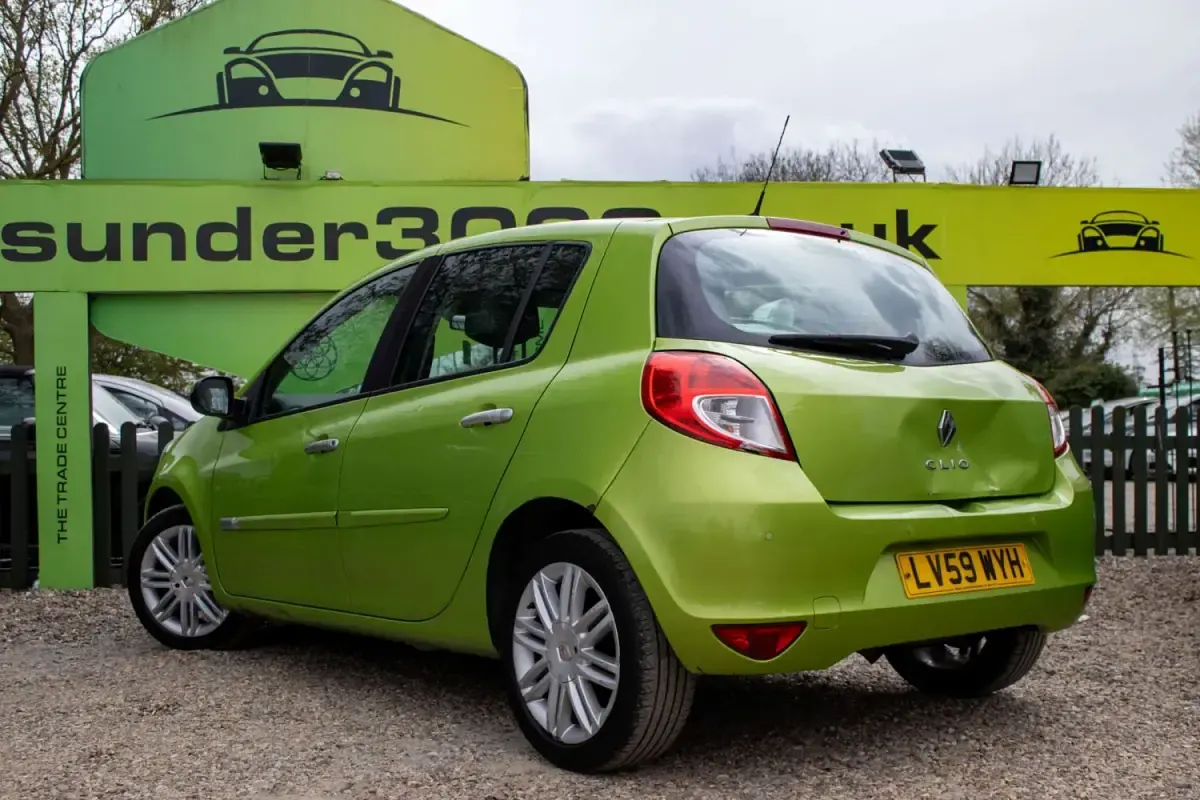 Używany Renault Clio II Initiale 2009 Zielony Hatchback
