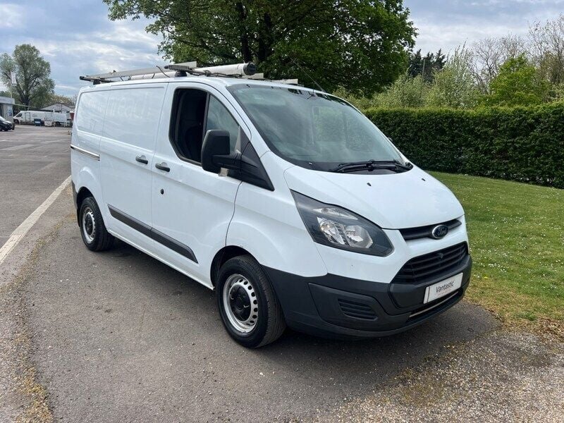 White Used 2017 Ford Transit Custom Van | £7,550 (Super price) - Image 1/4
