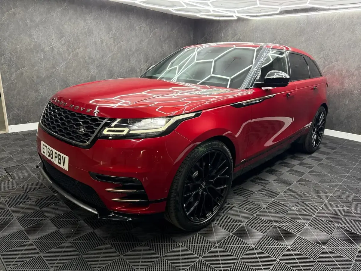 Usado Land Rover Range Rover Velar HSE Dynamic 300 HP (220 kW) 2018 Vermelho SUV