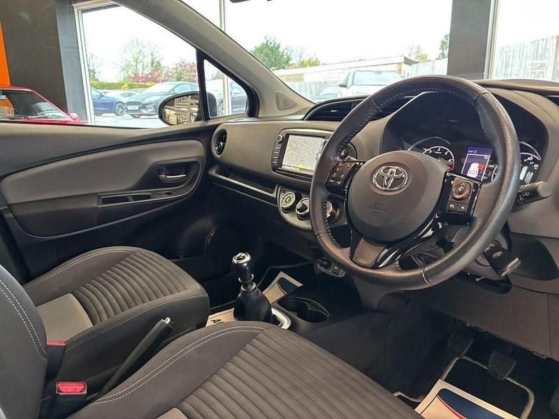Used Toyota Yaris 2018 Red Hatchback