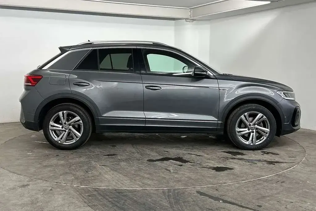 Used VW T-Roc R-line 150 HP (110 kW) 2023 Grey SUV