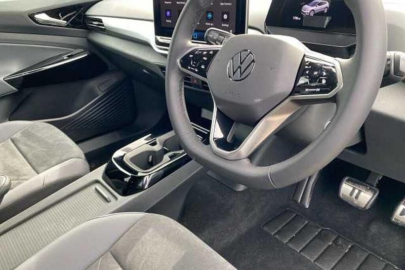 Begagnad VW ID.4 Pro 210 kW (286 HK) 2026 Svart SUV
