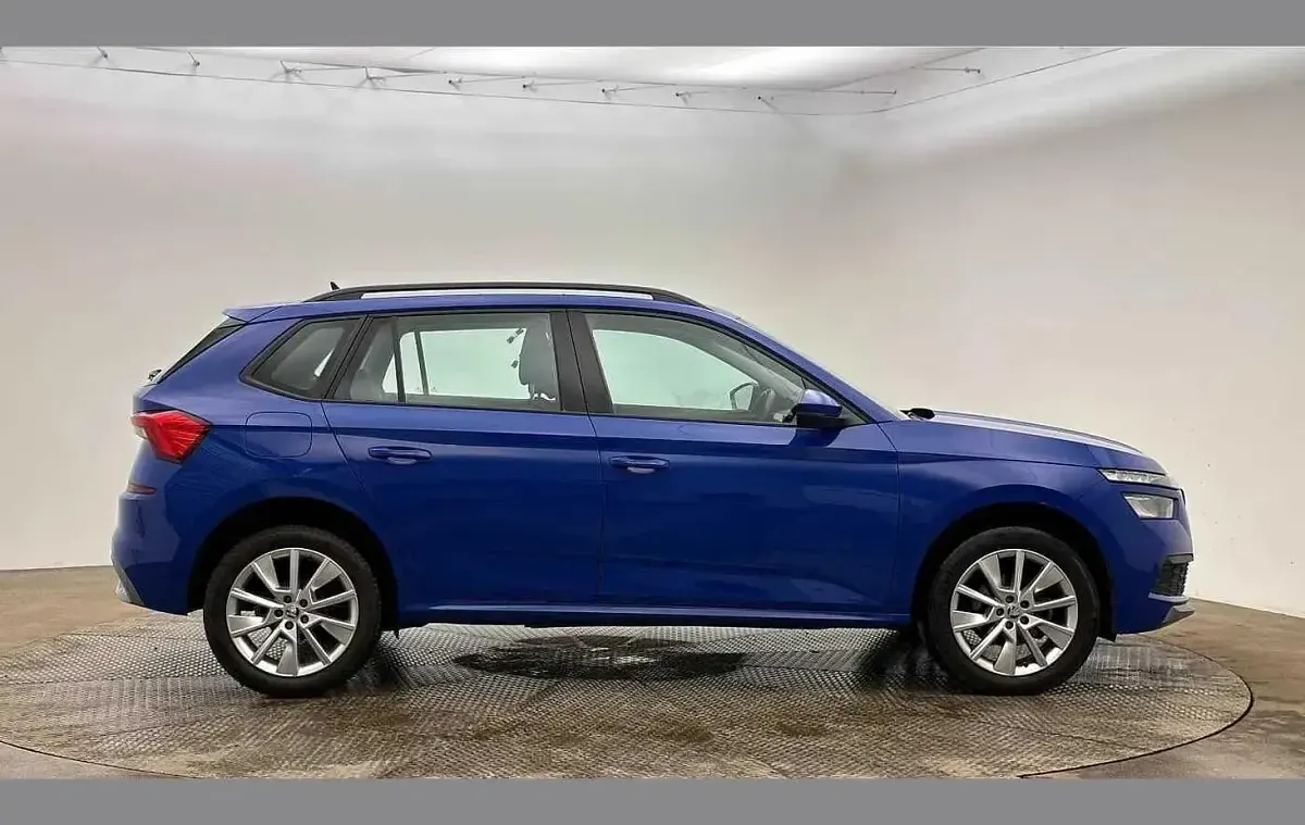 Used Skoda Kamiq SE 108 HP (79 kW) 2023 Blue SUV