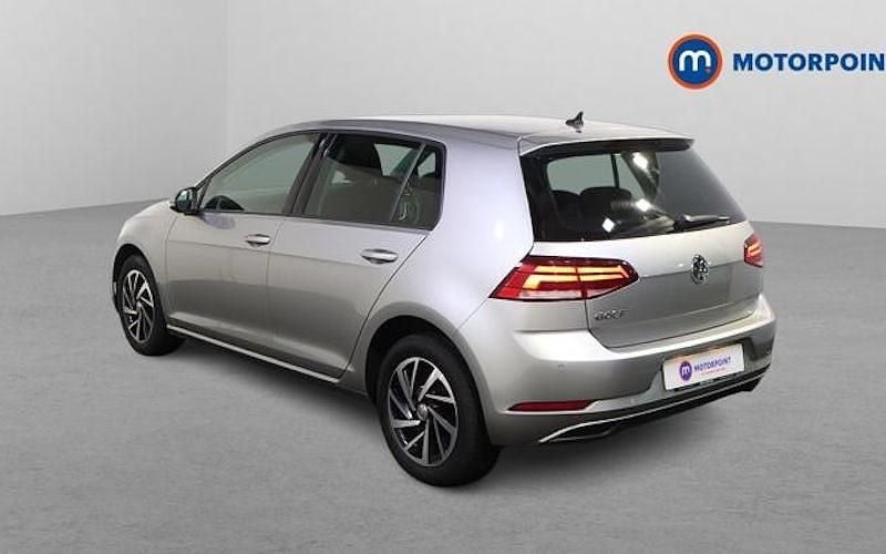Used VW Golf VII Edition 116 HP (85 kW) 2020 Silver Hatchback