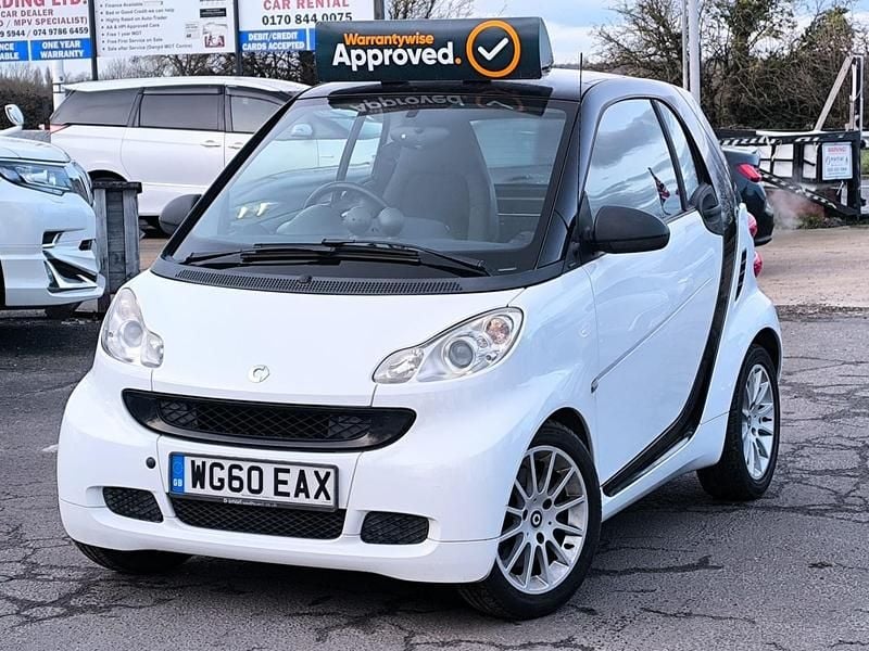 Used Smart ForTwo Coupé Passion 2011 White Coupe
