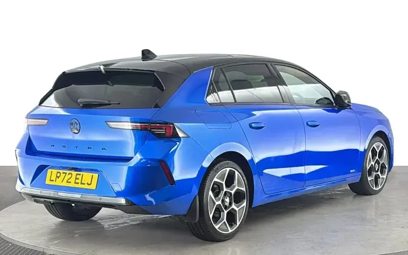 Used Vauxhall Astra Ultimate 131 HP (96 kW) 2026 Hatchback