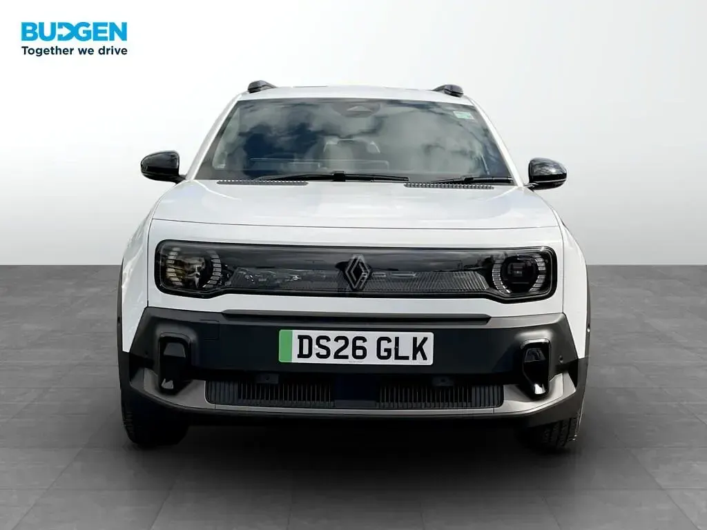 New Renault R4 Komfort 110 kW (150 HP) 2026 White Hatchback