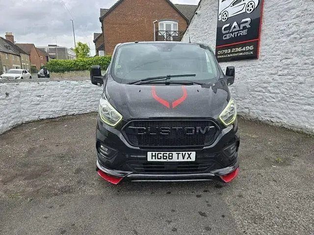 Used Ford Transit Custom Limited 130 HP (95 kW) 2019 Black Van