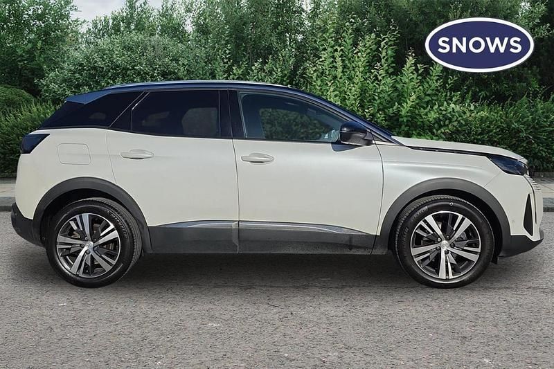 Used Peugeot 3008 Allure 129 HP (94 kW) 2024 White SUV