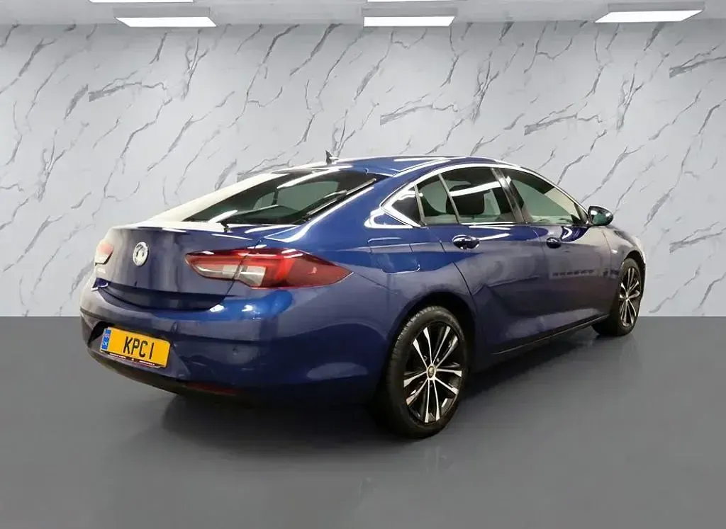 Used Vauxhall Insignia Sport 122 HP (89 kW) 2021 Blue Hatchback