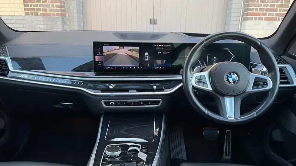 Used BMW X5 M Sport 294 HP (216 kW) 2023 Mineral white SUV