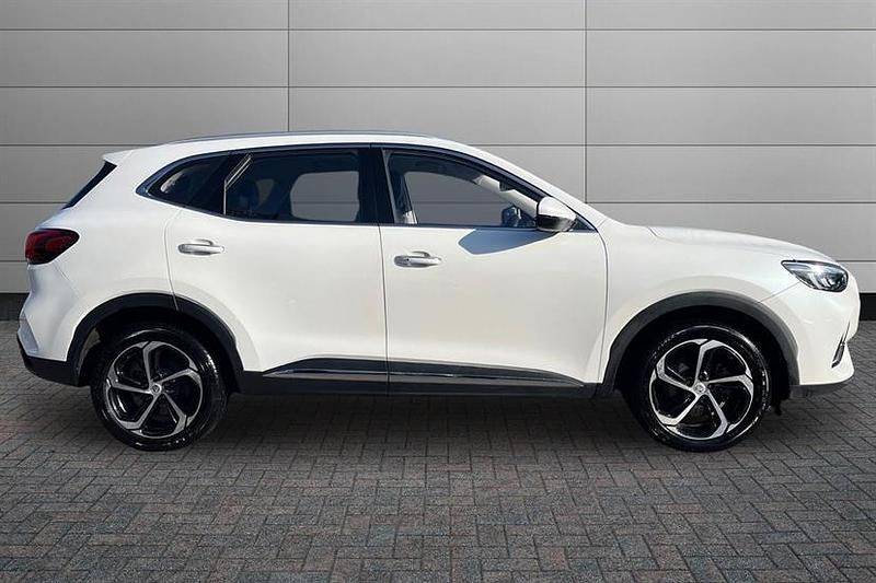 Used MG HS SE 162 HP (119 kW) 2023 Arctic white SUV