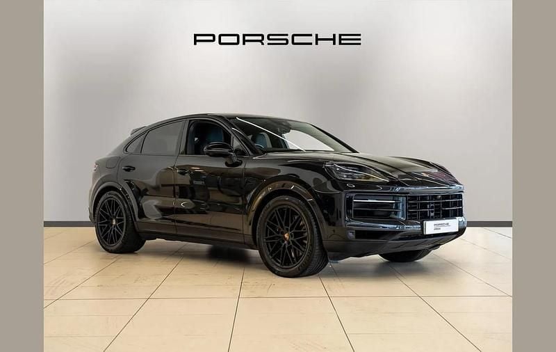 Black Used 2025 Porsche Cayenne SUV | £99,990 - Image 1/4