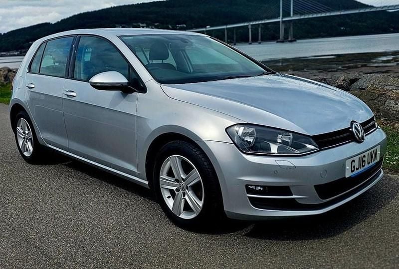 Silver Used 2016 VW Golf VII Edition Hatchback | £8,795 (Fair price) - Image 1/4