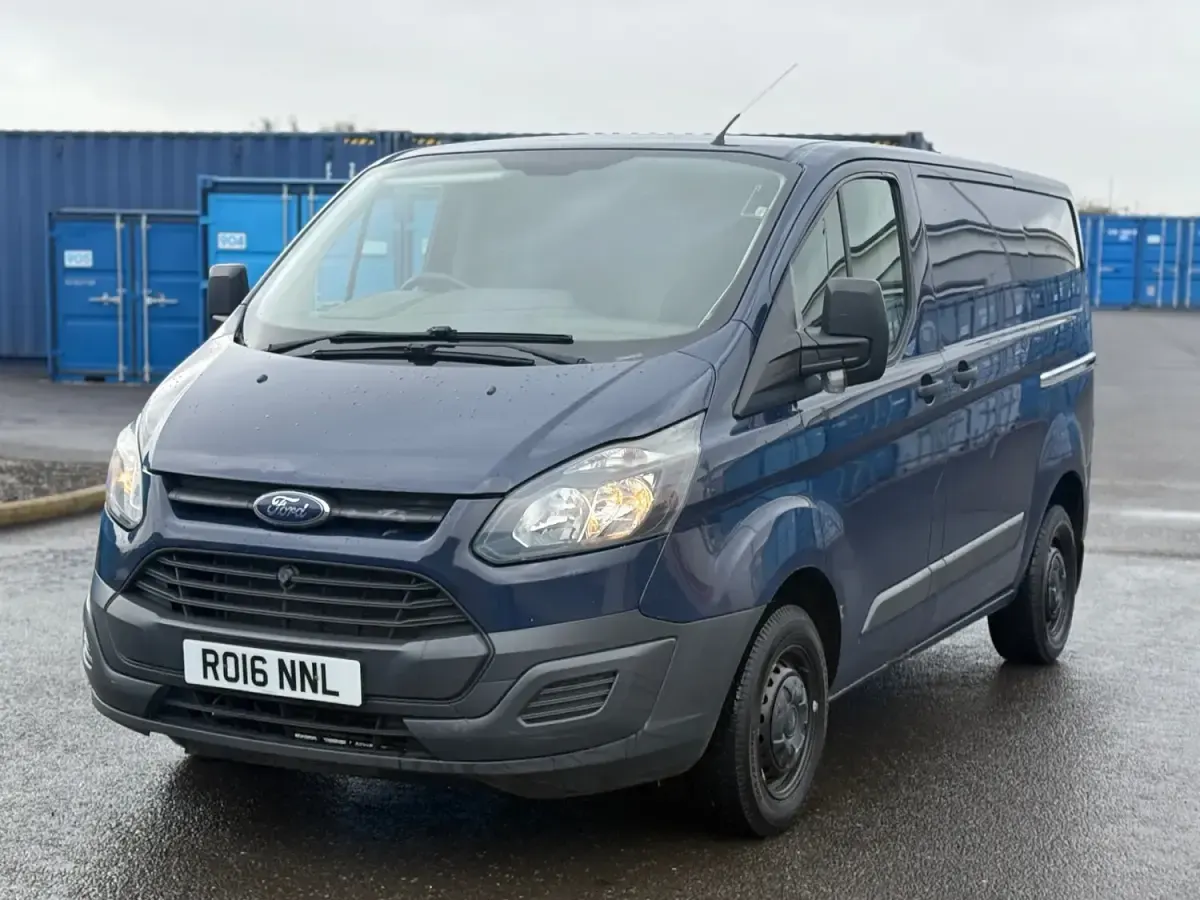 Used Ford Transit Custom 100 HP (73 kW) 2016 Blue Van