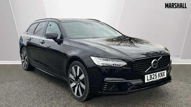 Onyx black Used 2025 Volvo V90 Plus Estate | £34,280 (Good price) - Image 1/3