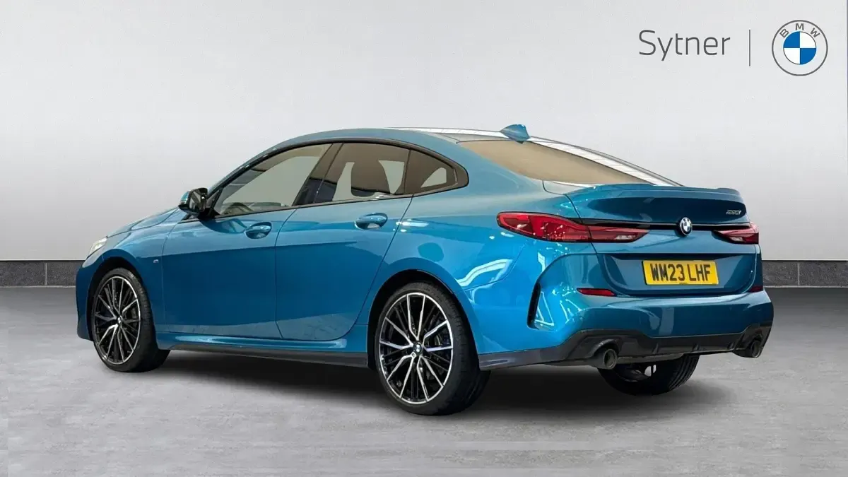 Used BMW 220 M Sport 176 HP (129 kW) 2023 Blue Coupe